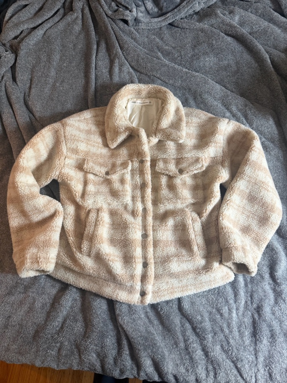 12th Tribe Upstate Beige Teddy Sherpa Jacket - Picture 4 of 5